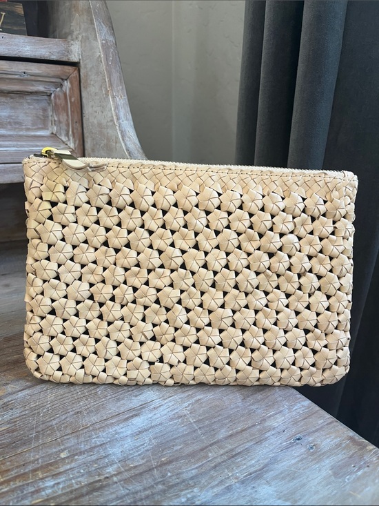 Madewell Handbags - 🤍 Madewell The Leather Pouch Clutch Crochet Edition Marzipan